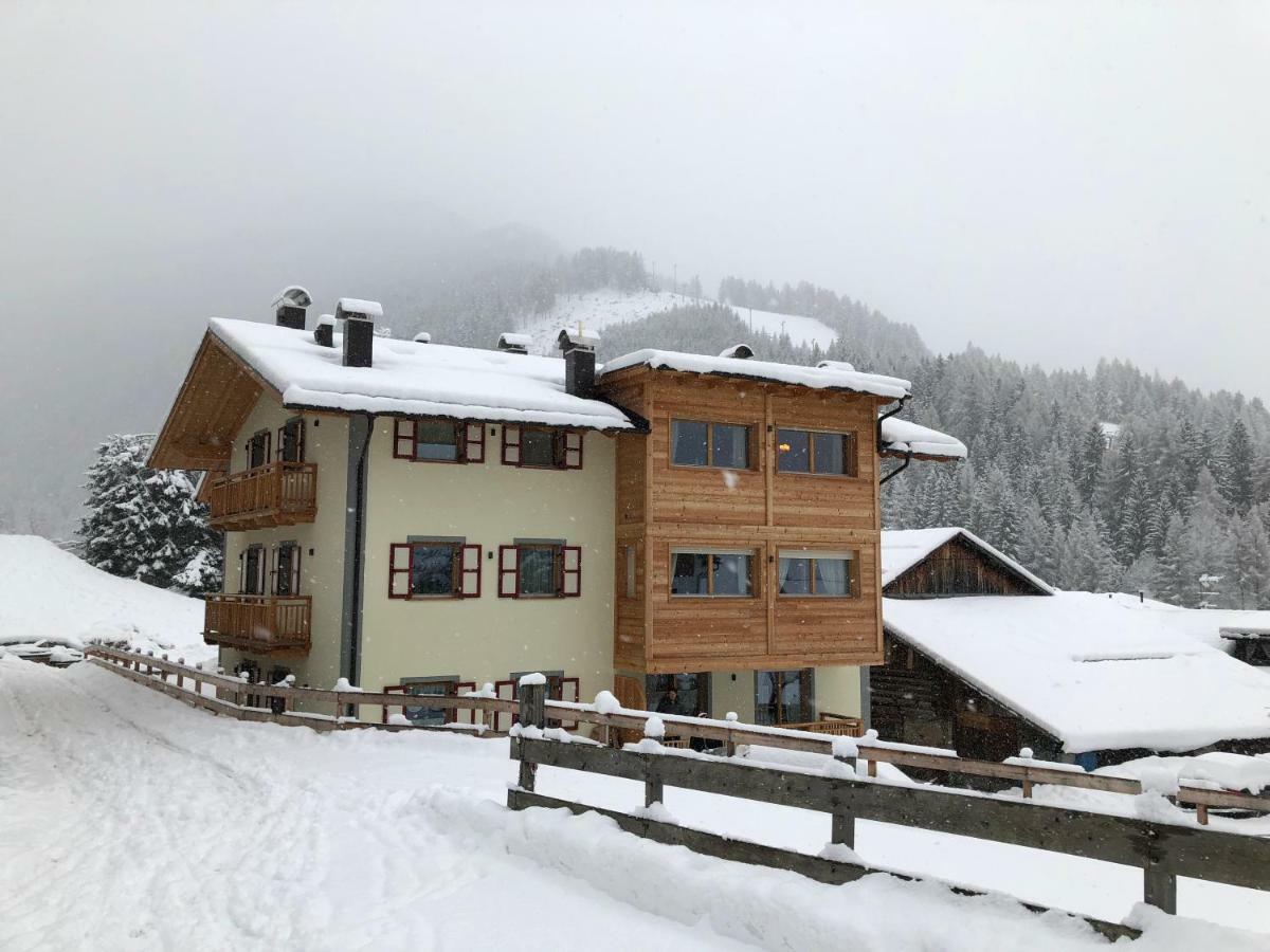 Casa Chris By Ama Val Di Fassa Apartment Pozza di Fassa Bagian luar foto