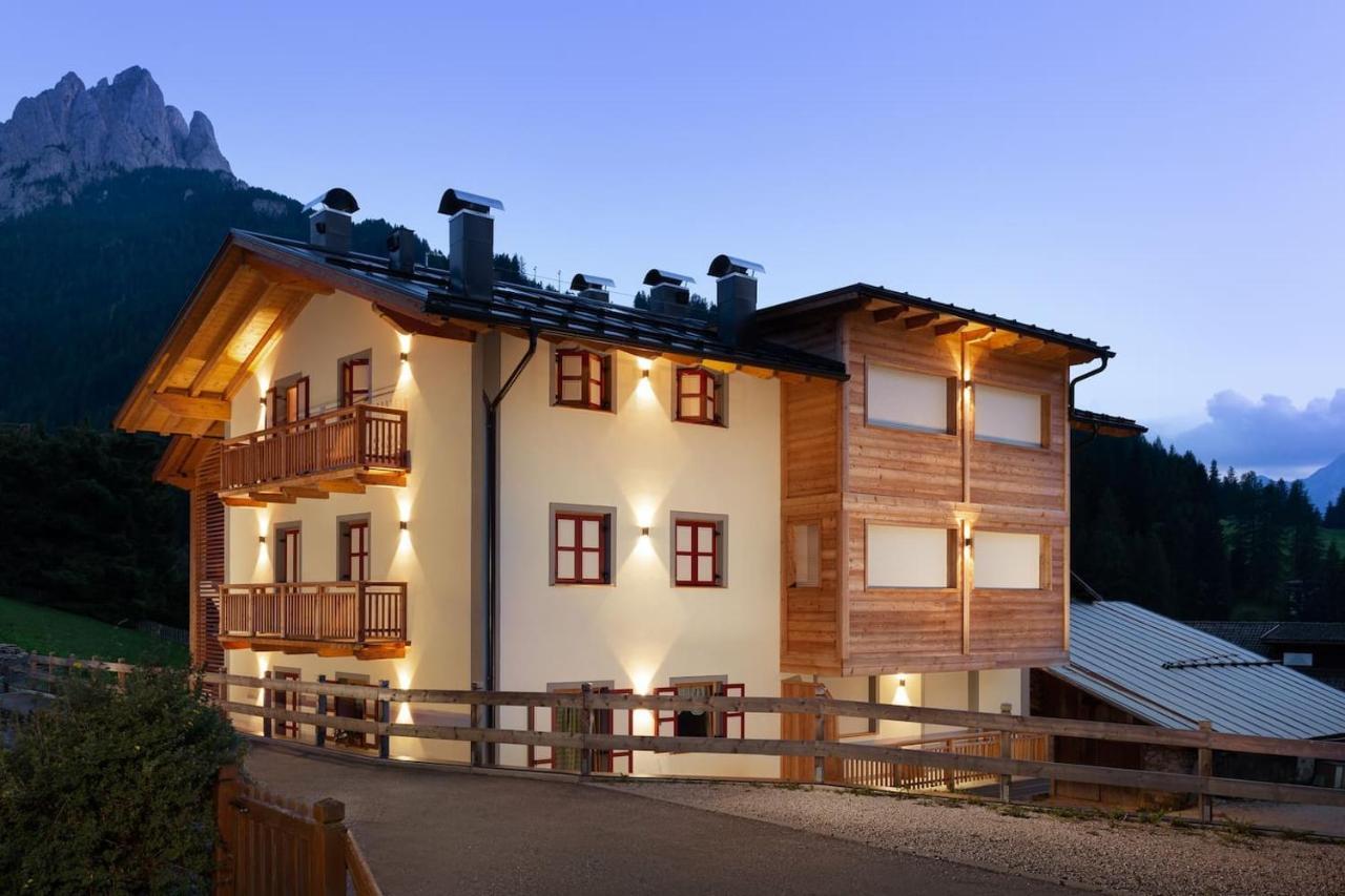 Casa Chris By Ama Val Di Fassa Apartment Pozza di Fassa Bagian luar foto